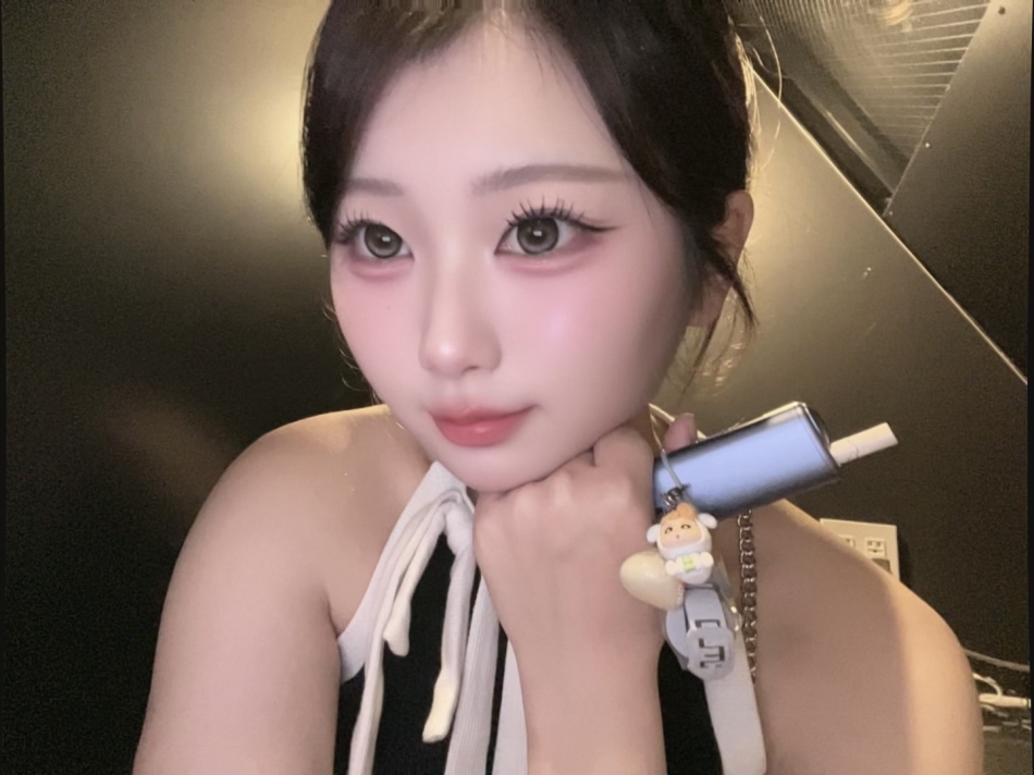 一条 葵