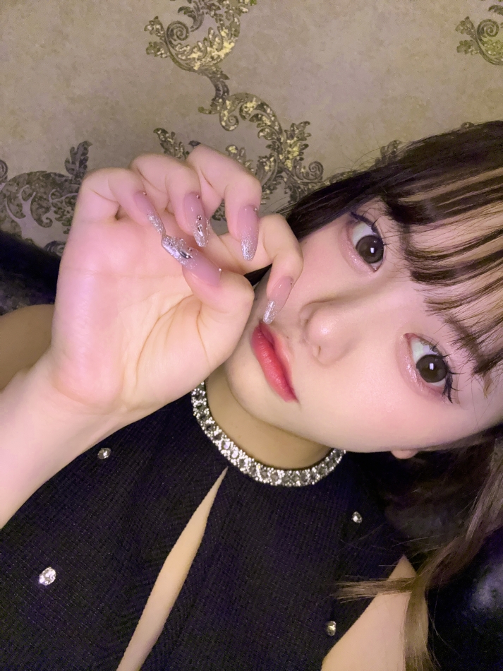 ネイル変えた🫶🏻