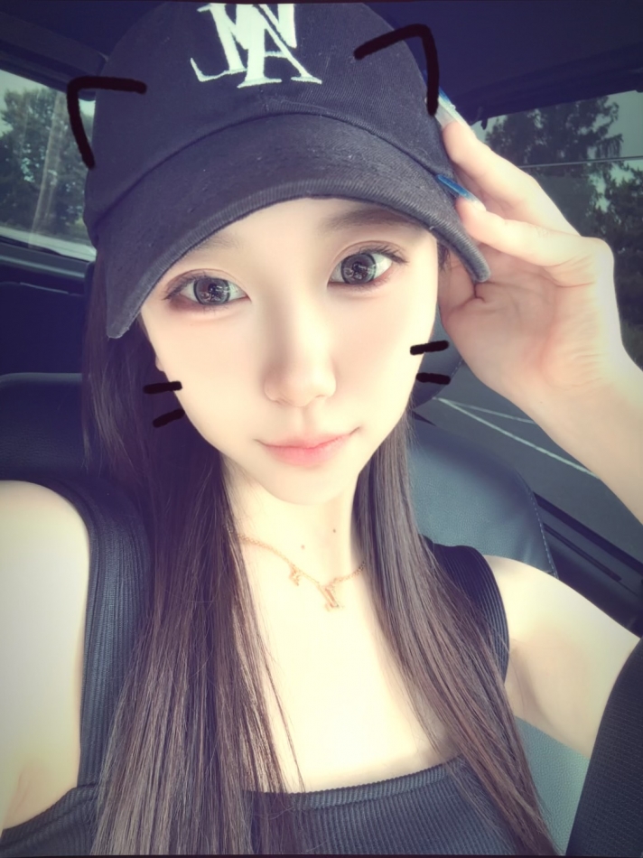 一条 葵