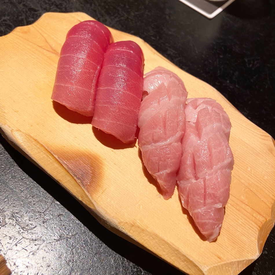 おしゅし ⊂( ᴖ ̫ᴖ)⊃