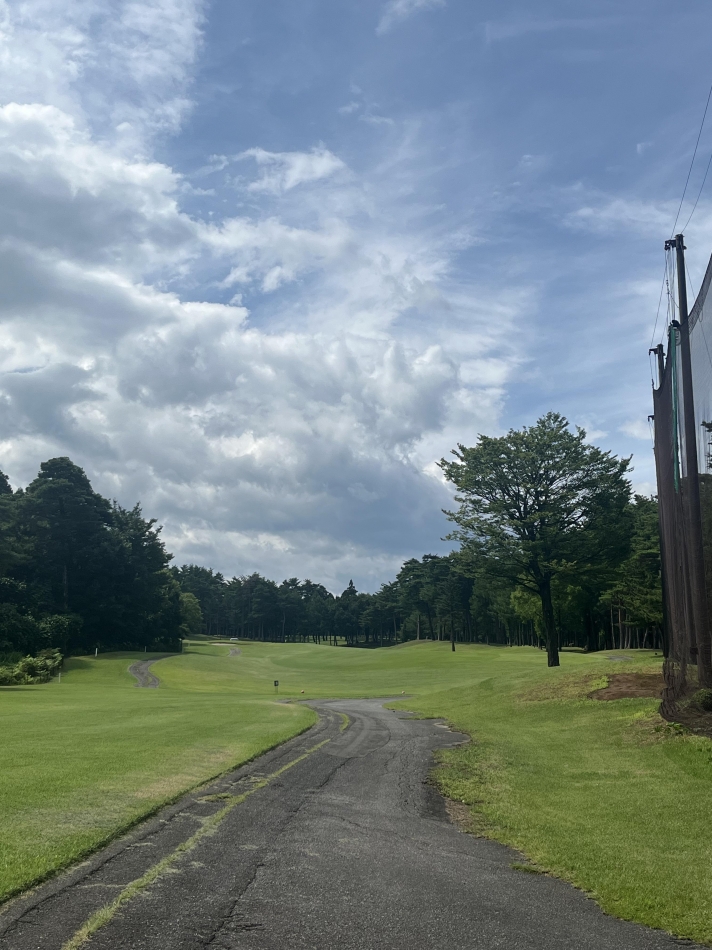 ゴルフ<(*´Д｀*)<