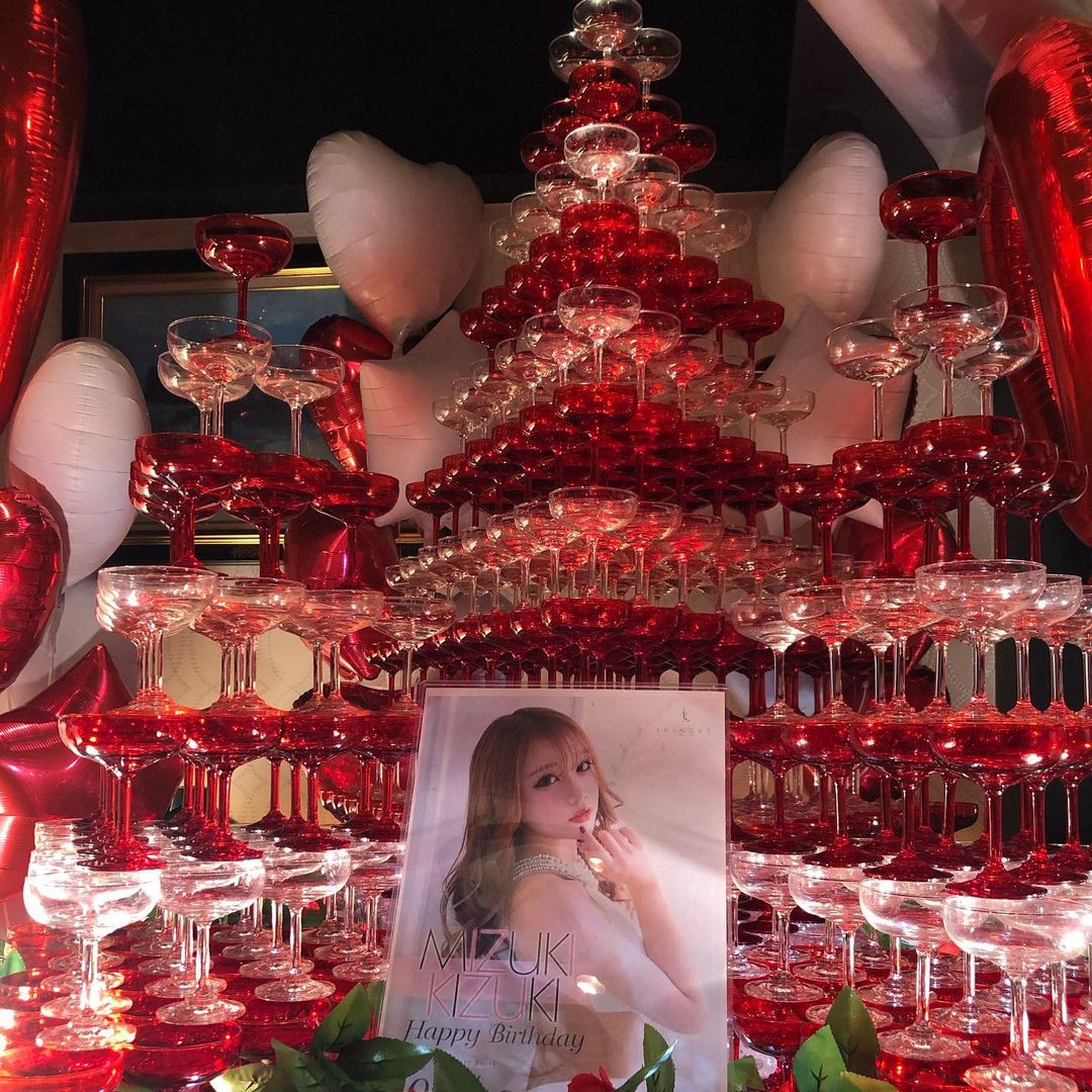 LUIAGUE ホットニュース 3716