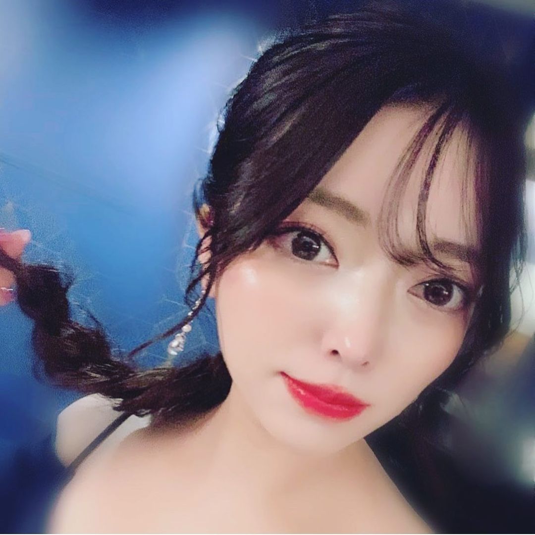 池袋 Red Shoes ホットニュース 4154