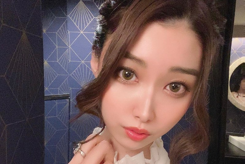 池袋 Red Shoes ホットニュース 4232