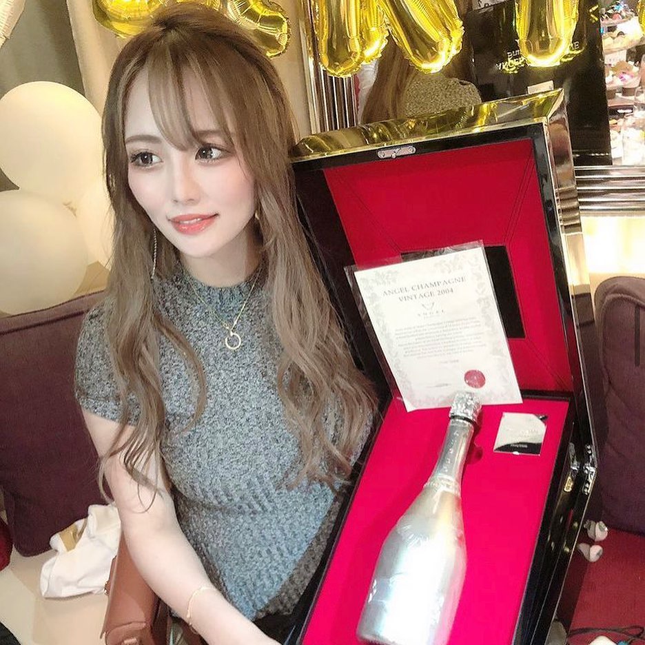 LUIAGUE ホットニュース 4283