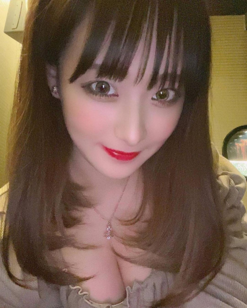 池袋 Red Shoes ホットニュース 5175