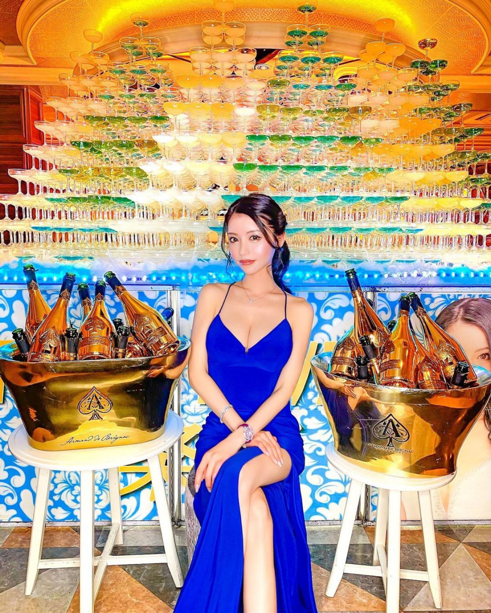 FOURTY FIVE ホットニュース 5701