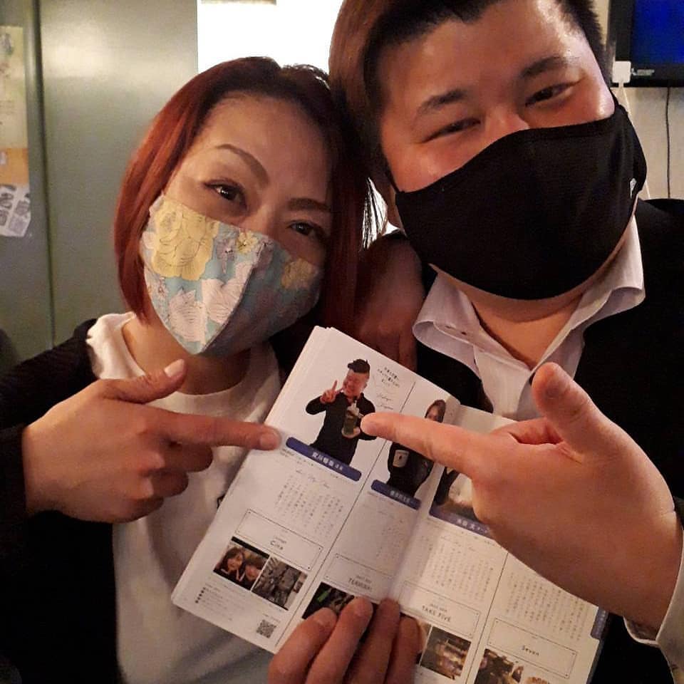 Lounge Bar Cina ホットニュース 8190