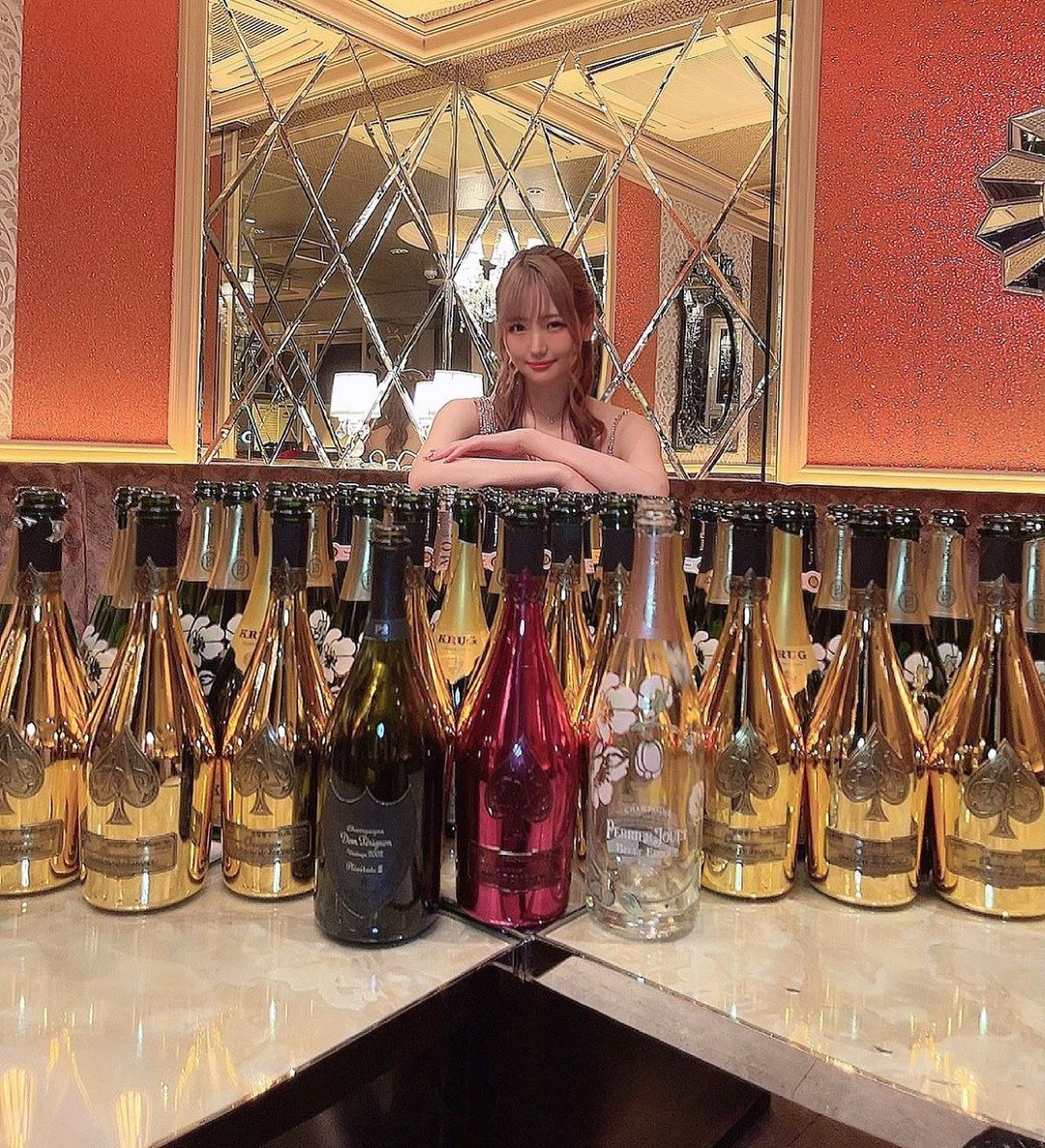 FOURTY FIVE ホットニュース 8382