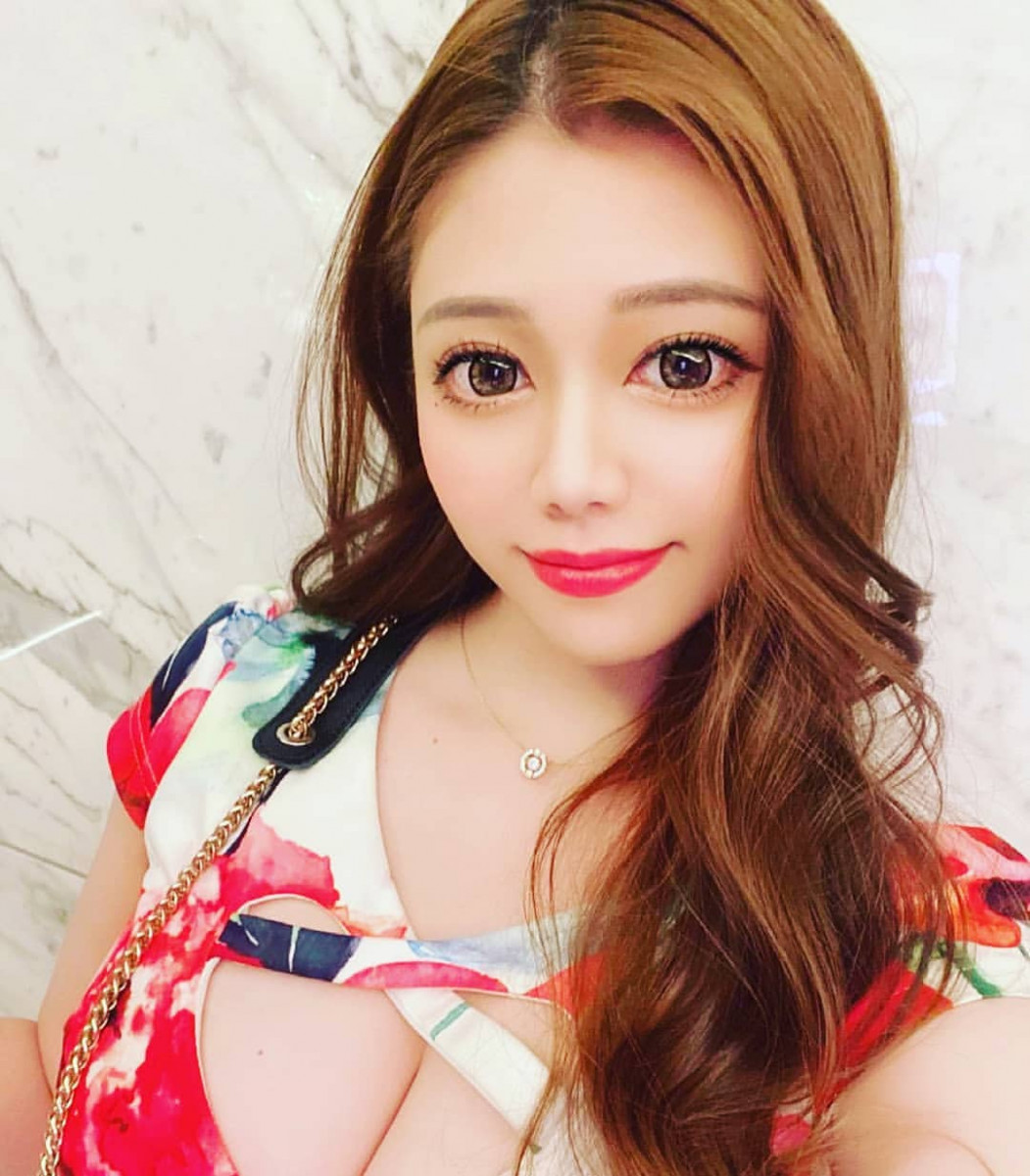 Roe ホットニュース 9877