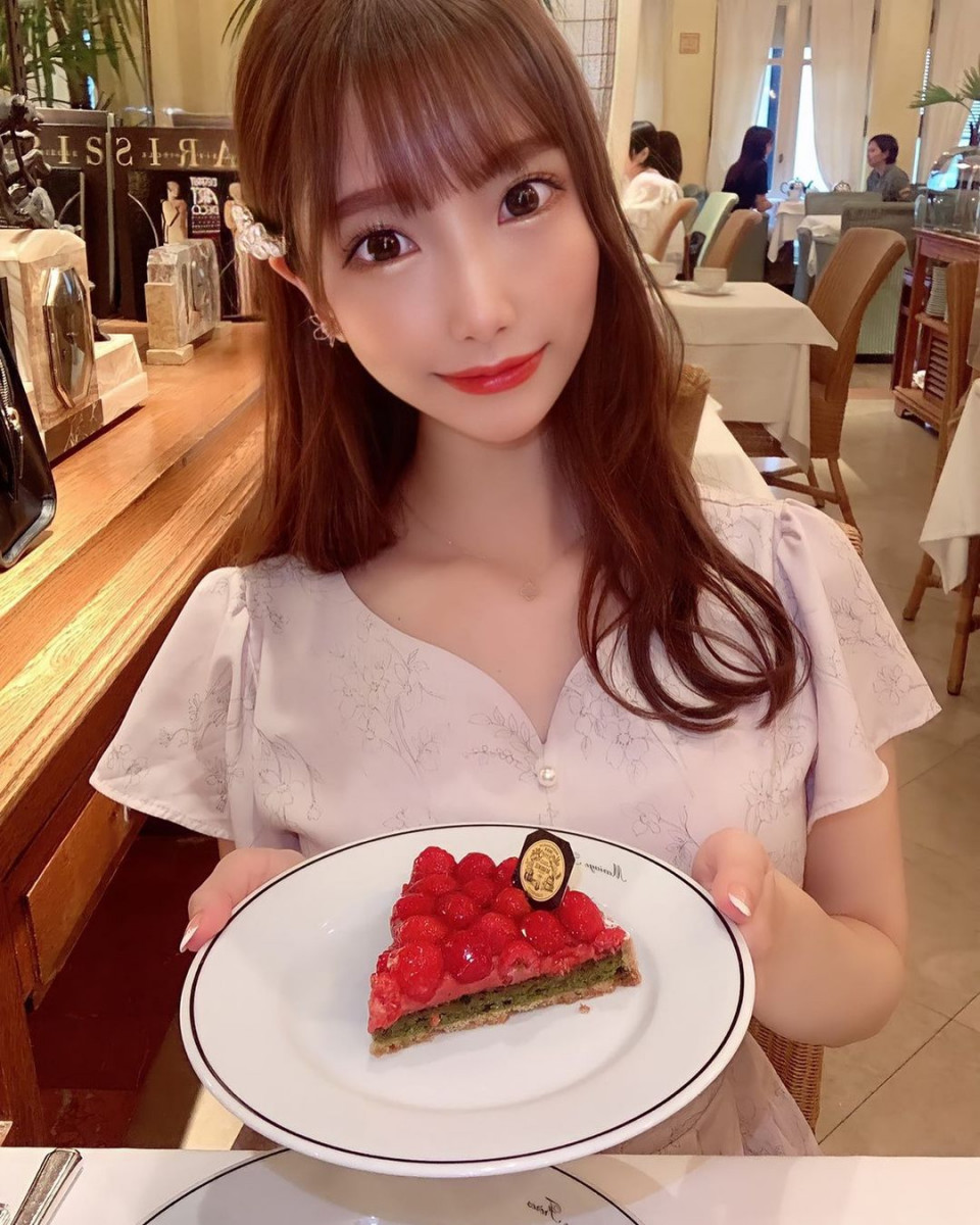 池袋 Red Shoes ホットニュース 11113