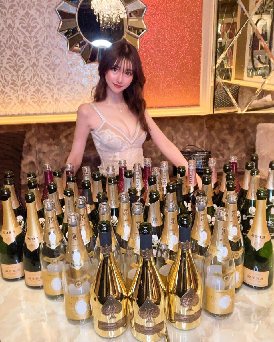 FOURTY FIVE ホットニュース 12487