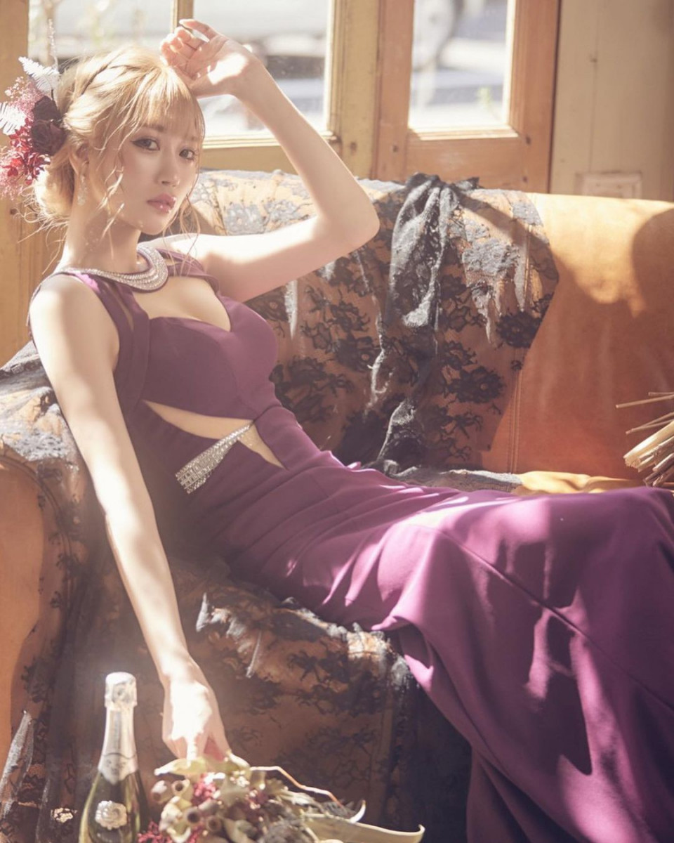 Girls public bar EMO ホットニュース 15782