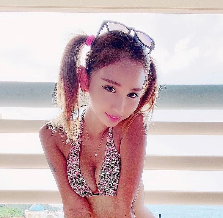 沖縄 Red Shoes ホットニュース 16186