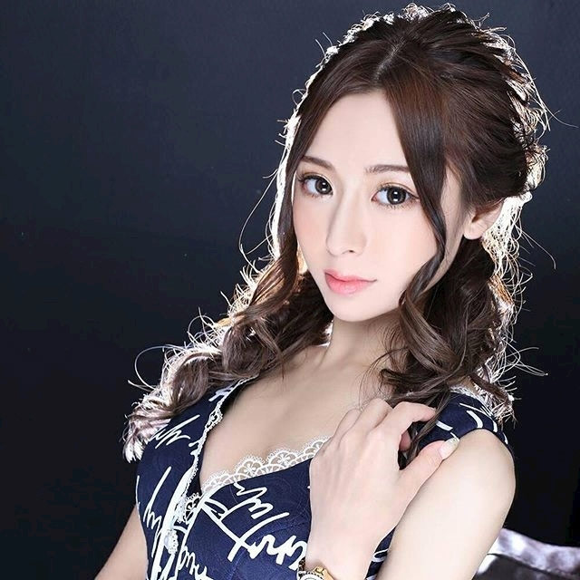 The Emperor's Club ホットニュース 17355