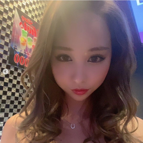 沖縄 Red Shoes ホットニュース 18041