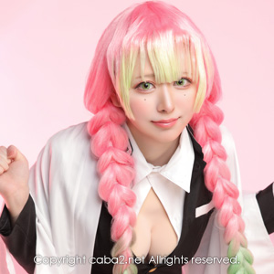 ある夜、ビルの片隅で ホットニュース 172858