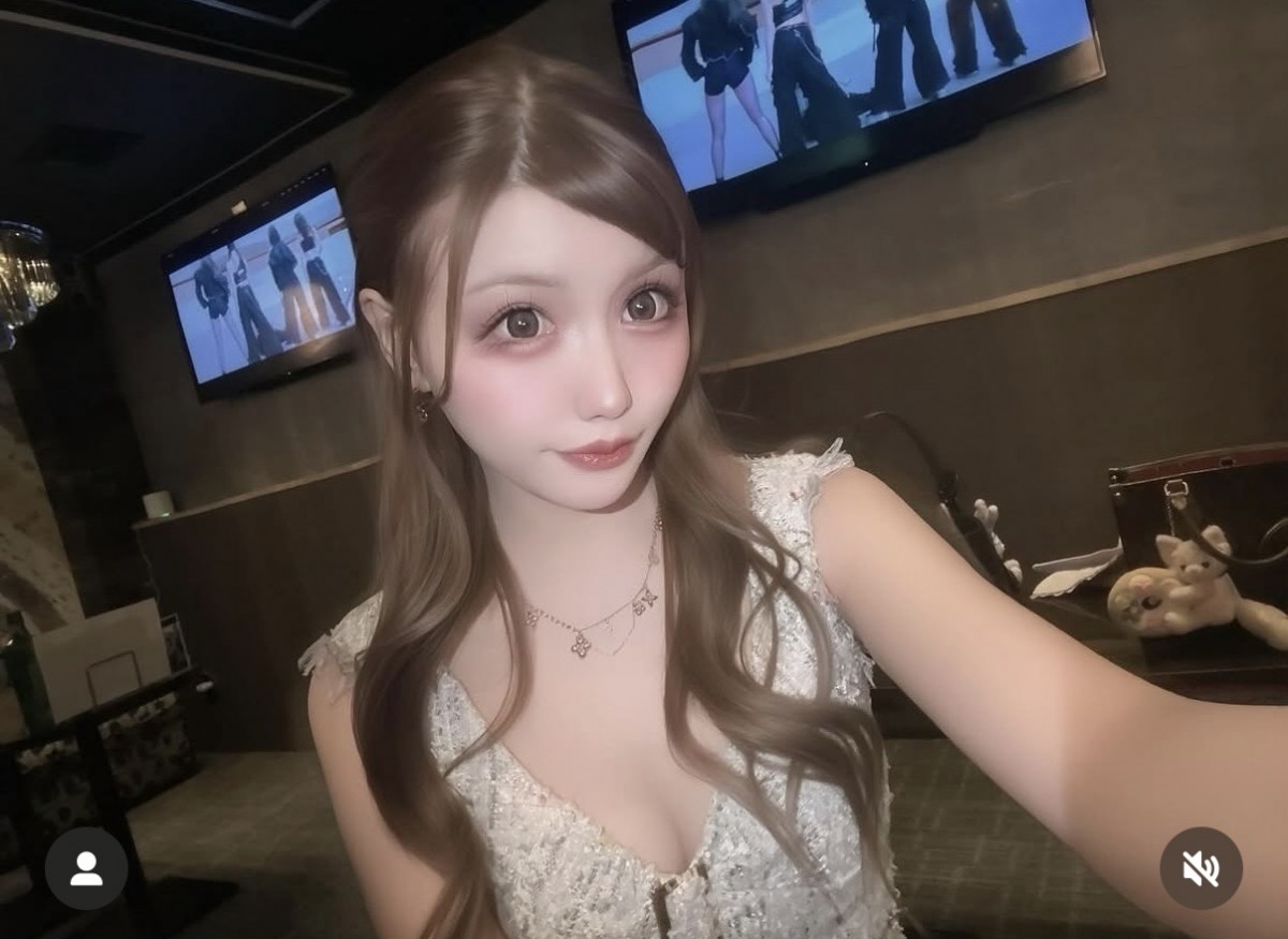 CLUB FOUR LEAF ホットニュース 208535