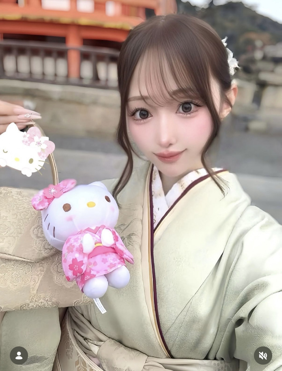 CLUB FOUR LEAF ホットニュース 212981