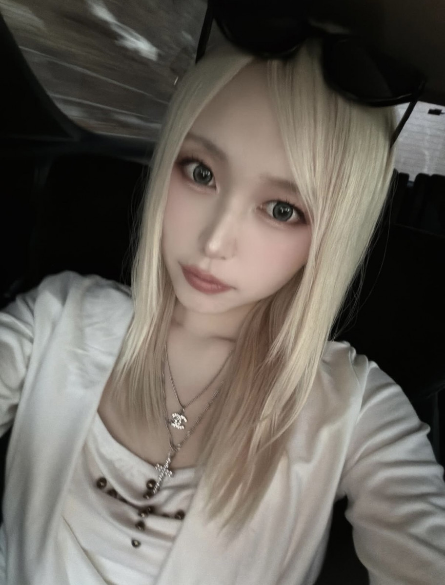 CLUB FOUR LEAF ホットニュース 223140