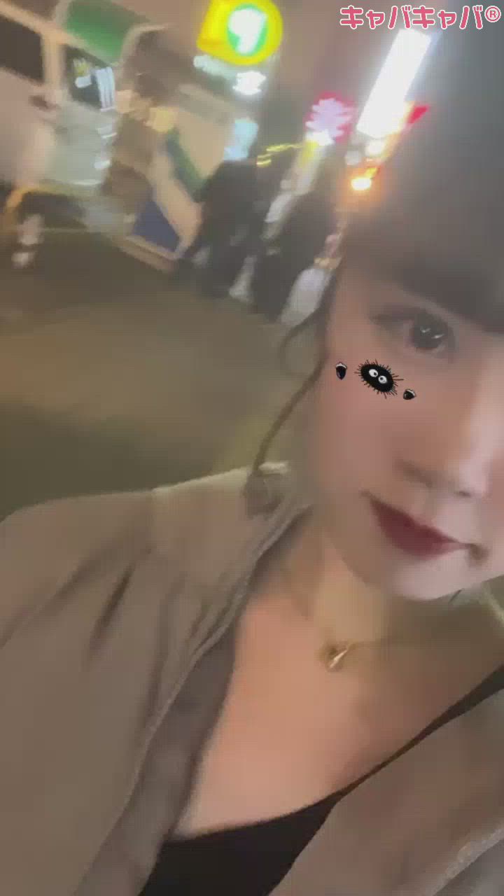 華金👏🏻 ̖́-