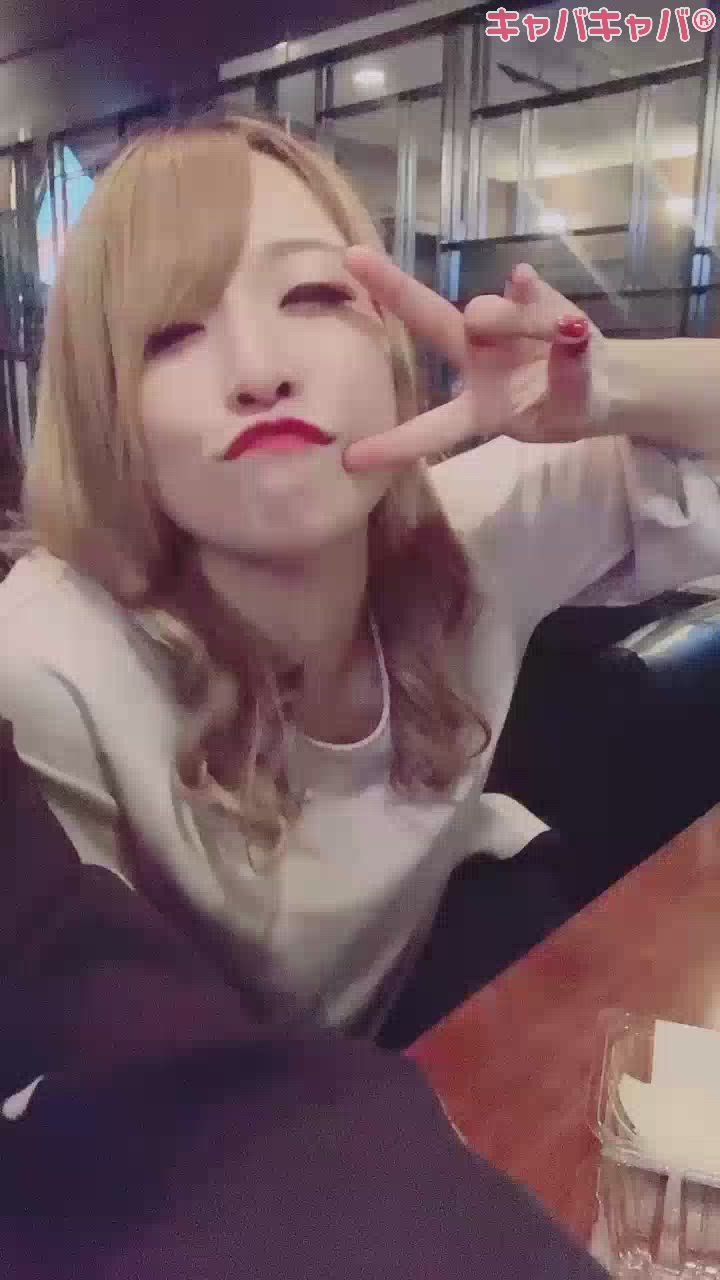 最近…飲み歩き回ってるw