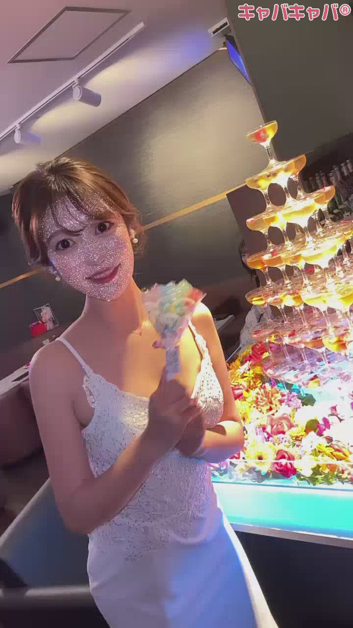 何の何ベ？？🦭💛🩵