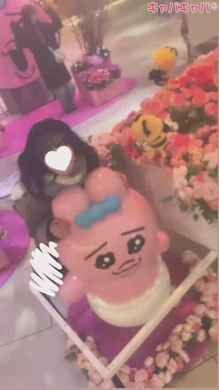 ᕱ⑅ᕱ(?o̴̶̷̤ꑣo̴̶̷̤?)