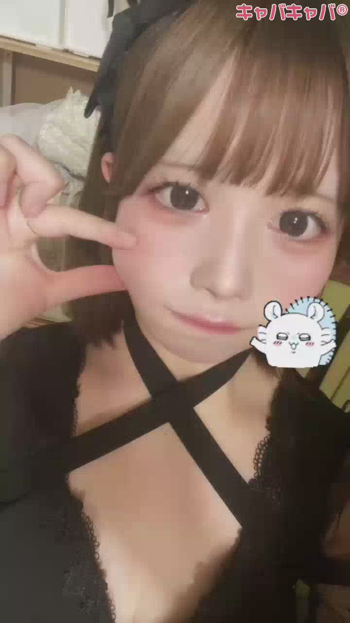 めっちゃ困り眉で(∩^o^)⊃