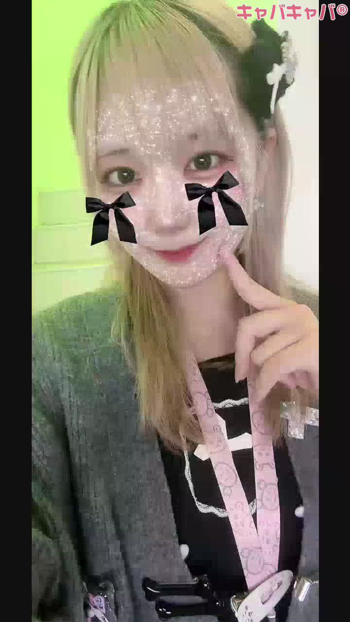 おひさしにゃーん🐈‍⬛🎀