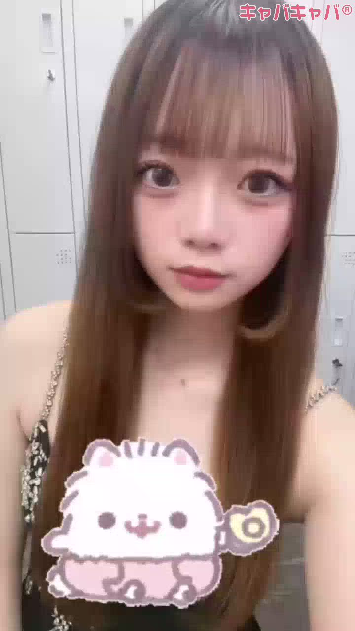 新しいドレス買おっと