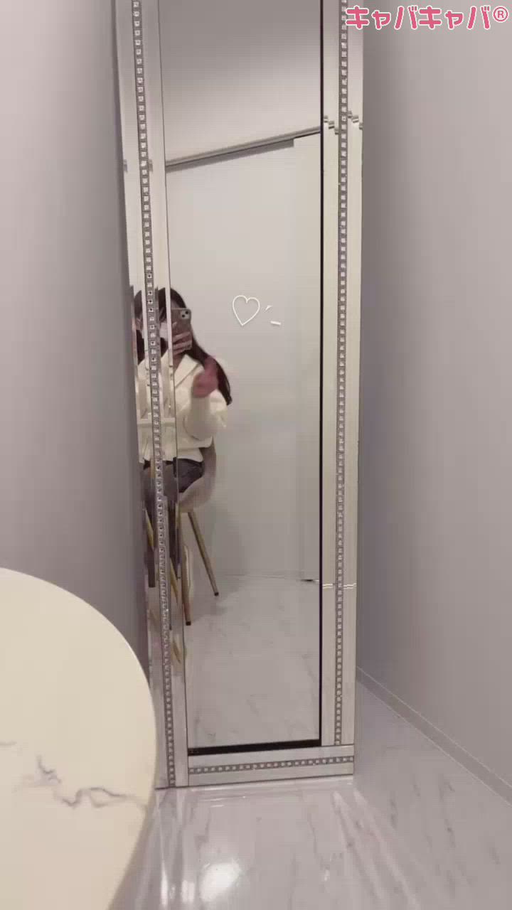 緊張しすぎてます