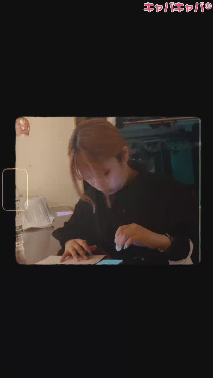 #グラマラス美女とはこの子の事