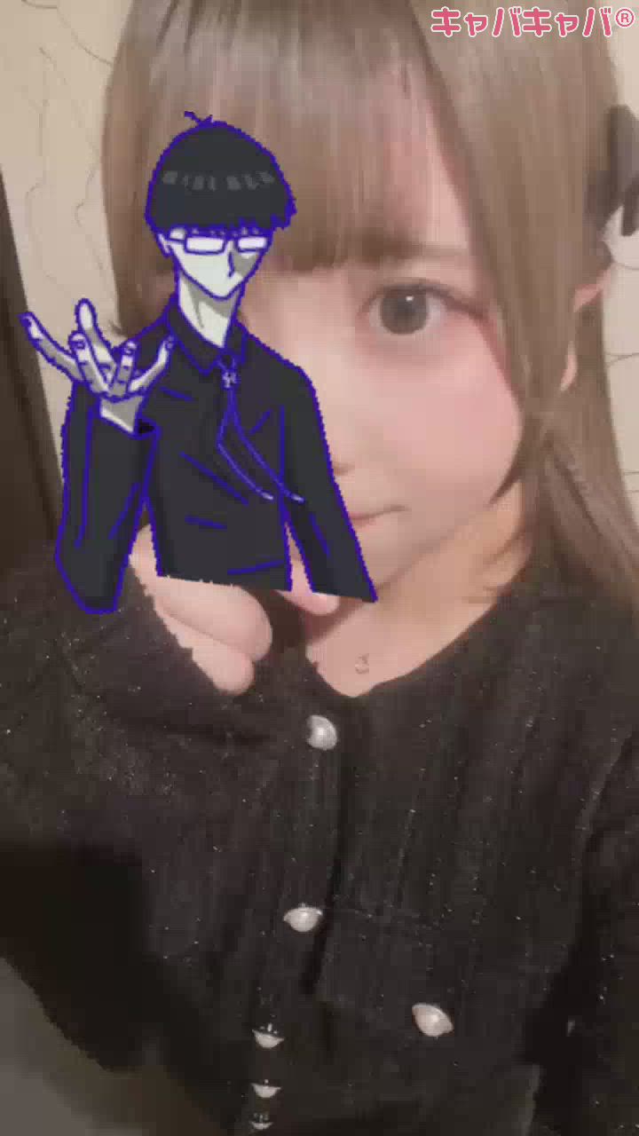 今日ブサイクだから顔隠させてください‼️いつもか‼️