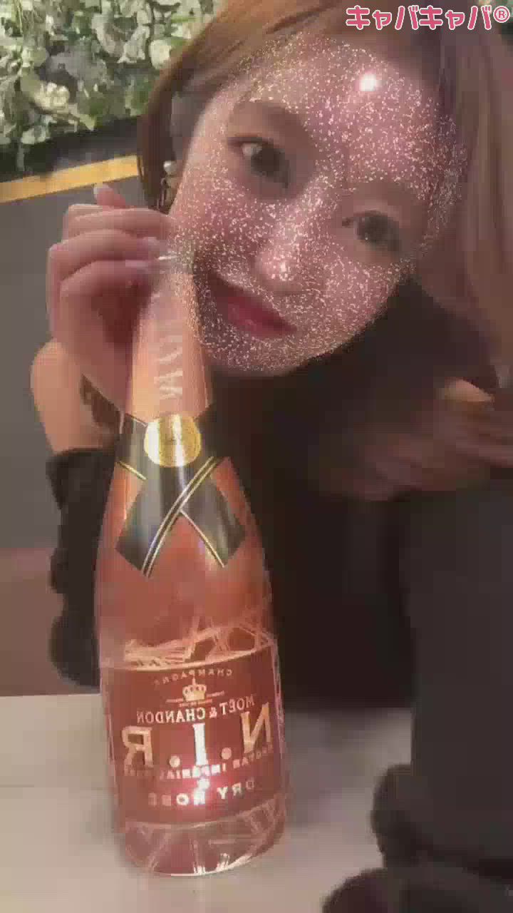 ✌︎☃️🍒🫧