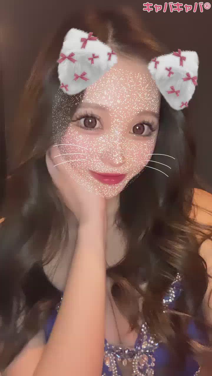 押しつぶされる