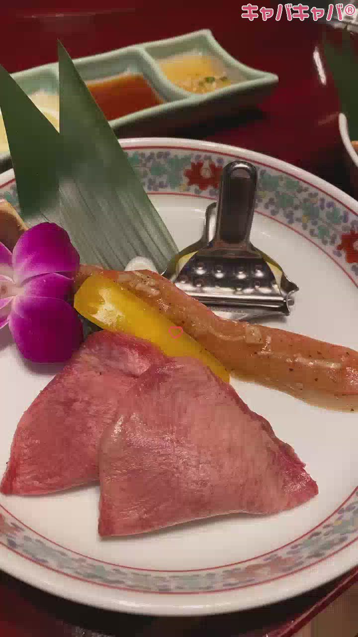 肉は世界を救う前にわたしを救う