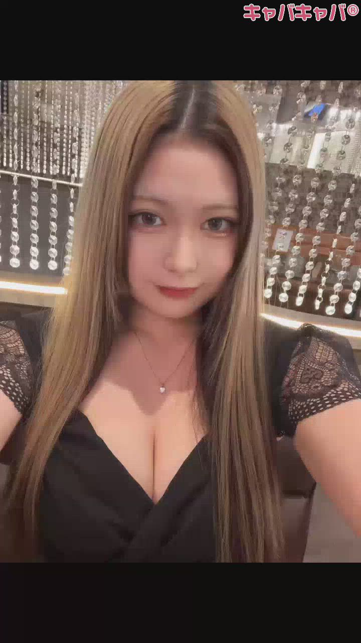 ドレスは、、、？